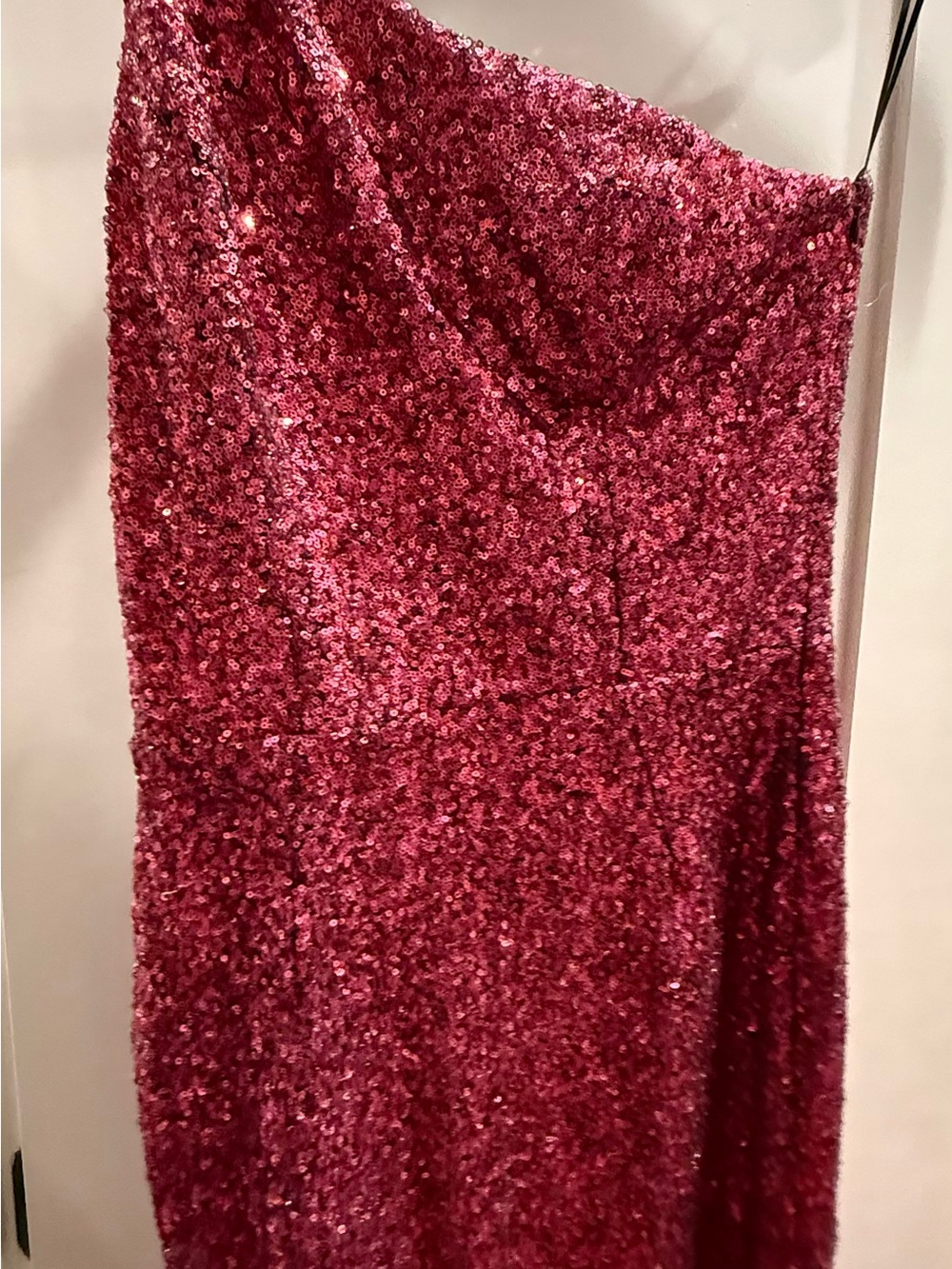 Dress the Population Magenta Pink Sequin One-Shoulder Dress